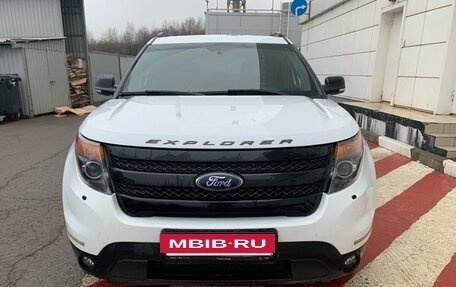 Ford Explorer VI, 2014 год, 1 597 000 рублей, 18 фотография