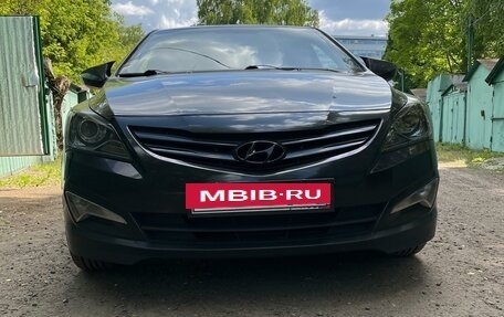 Hyundai Solaris II рестайлинг, 2014 год, 950 000 рублей, 2 фотография