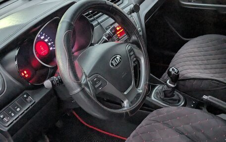 KIA Rio III рестайлинг, 2015 год, 990 000 рублей, 9 фотография