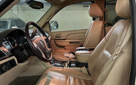 Cadillac Escalade III, 2012 год, 2 600 000 рублей, 7 фотография