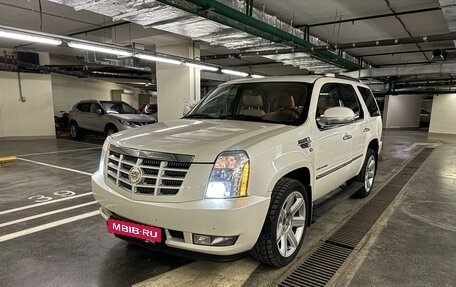 Cadillac Escalade III, 2012 год, 2 600 000 рублей, 11 фотография