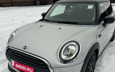 MINI Hatch, 2020 год, 2 195 000 рублей, 20 фотография