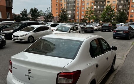 Renault Logan II, 2019 год, 850 000 рублей, 2 фотография