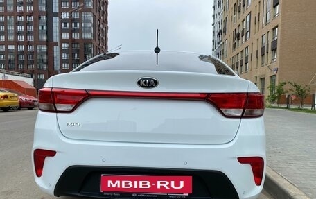 KIA Rio IV, 2017 год, 1 650 000 рублей, 6 фотография