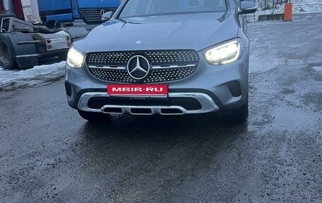 Mercedes-Benz GLC, 2021 год, 4 600 000 рублей, 2 фотография