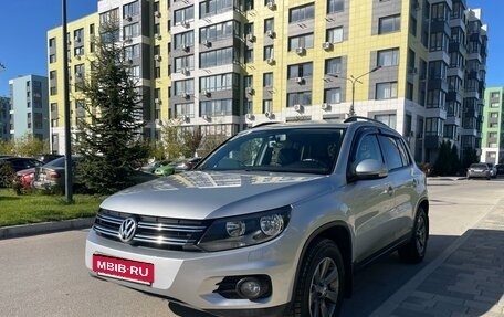 Volkswagen Tiguan I, 2011 год, 1 900 000 рублей, 10 фотография