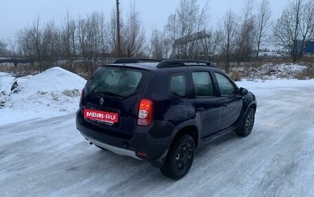 Renault Duster I рестайлинг, 2014 год, 900 000 рублей, 5 фотография