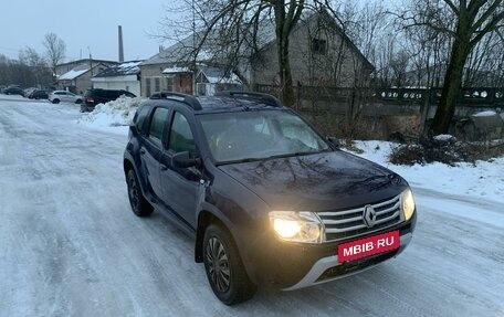 Renault Duster I рестайлинг, 2014 год, 900 000 рублей, 3 фотография