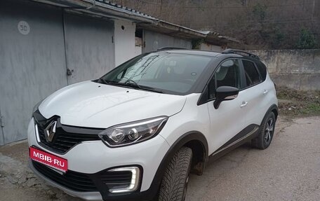 Renault Kaptur I рестайлинг, 2018 год, 1 750 000 рублей, 1 фотография