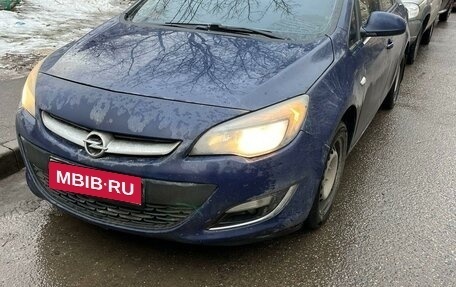 Opel Astra J, 2011 год, 850 000 рублей, 1 фотография