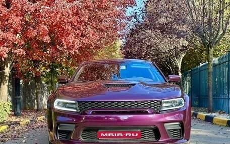 Dodge Charger, 2020 год, 6 900 000 рублей, 1 фотография