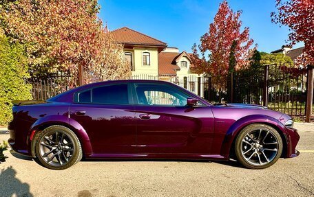 Dodge Charger, 2020 год, 6 900 000 рублей, 10 фотография