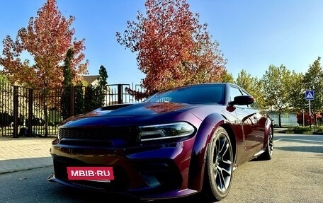 Dodge Charger, 2020 год, 6 900 000 рублей, 4 фотография