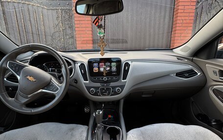 Chevrolet Malibu IX, 2016 год, 1 700 000 рублей, 19 фотография