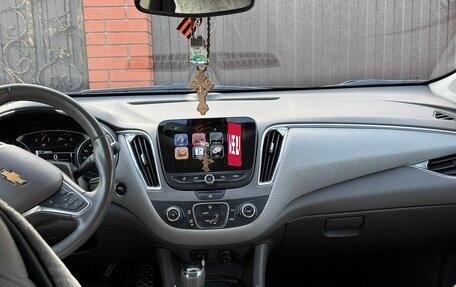 Chevrolet Malibu IX, 2016 год, 1 700 000 рублей, 18 фотография