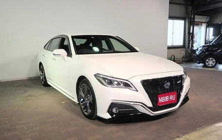 Toyota Crown, 2022 год, 2 700 000 рублей, 1 фотография