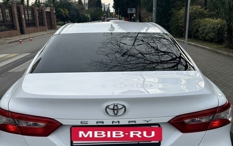 Toyota Camry, 2018 год, 3 100 000 рублей, 5 фотография