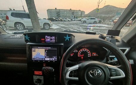 Toyota Roomy I, 2017 год, 1 200 000 рублей, 11 фотография