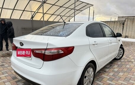 KIA Rio III рестайлинг, 2013 год, 770 000 рублей, 5 фотография