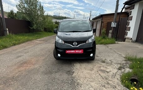 Nissan NV200, 2019 год, 1 800 000 рублей, 30 фотография