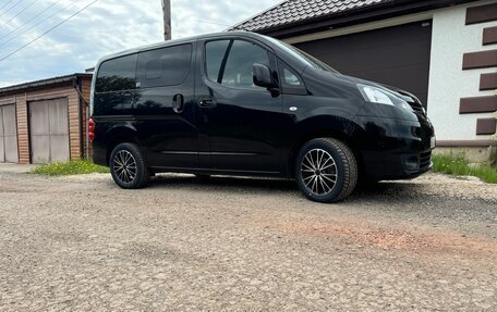 Nissan NV200, 2019 год, 1 800 000 рублей, 38 фотография