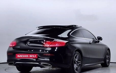 Mercedes-Benz C-Класс, 2021 год, 2 750 000 рублей, 2 фотография