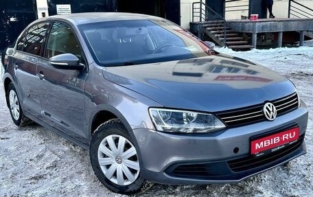 Volkswagen Jetta VI, 2012 год, 660 000 рублей, 2 фотография