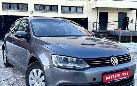 Volkswagen Jetta VI, 2012 год, 660 000 рублей, 7 фотография