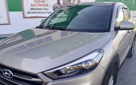 Hyundai Tucson III, 2017 год, 2 295 000 рублей, 2 фотография