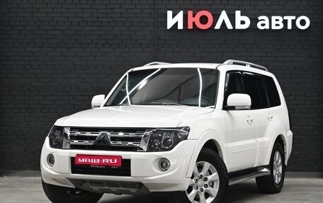 Mitsubishi Pajero IV, 2011 год, 2 080 000 рублей, 1 фотография