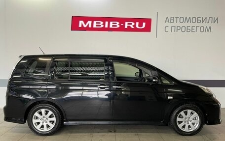 Toyota ISis I, 2014 год, 1 290 000 рублей, 6 фотография