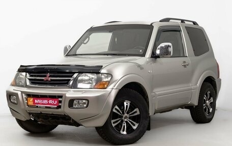 Mitsubishi Pajero III рестайлинг, 2004 год, 850 000 рублей, 1 фотография