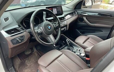 BMW X1, 2020 год, 2 100 000 рублей, 11 фотография