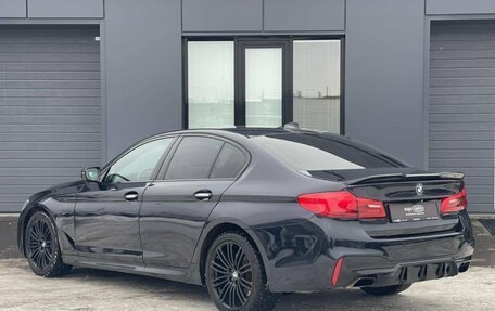 BMW 5 серия, 2017 год, 3 688 000 рублей, 3 фотография