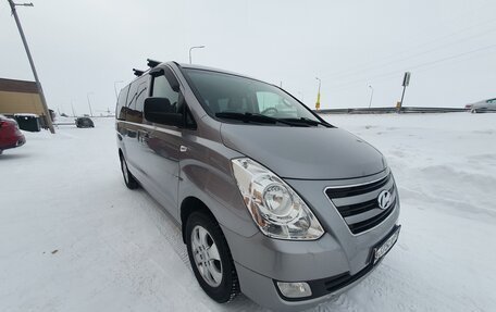 Hyundai Grand Starex Grand Starex I рестайлинг 2, 2017 год, 2 850 000 рублей, 11 фотография