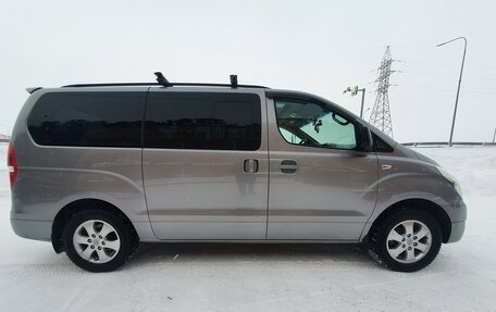 Hyundai Grand Starex Grand Starex I рестайлинг 2, 2017 год, 2 850 000 рублей, 22 фотография