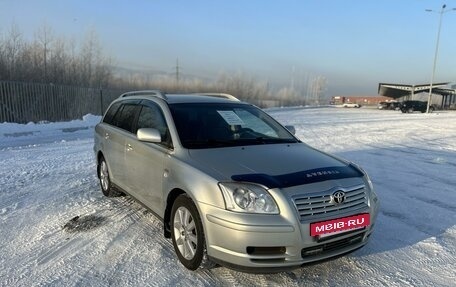 Toyota Avensis III рестайлинг, 2004 год, 720 000 рублей, 2 фотография