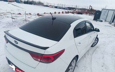 KIA Rio IV, 2018 год, 1 100 000 рублей, 1 фотография