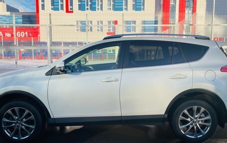 Toyota RAV4, 2016 год, 2 700 000 рублей, 3 фотография