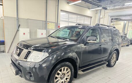 Nissan Pathfinder, 2011 год, 1 349 000 рублей, 2 фотография