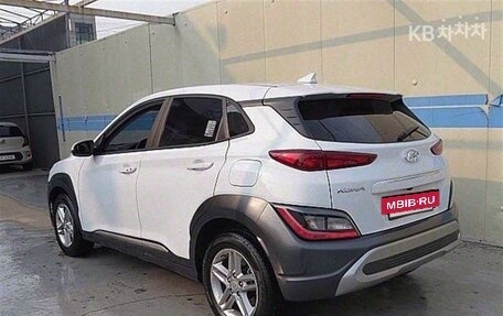 Hyundai Kona I, 2021 год, 1 810 000 рублей, 4 фотография