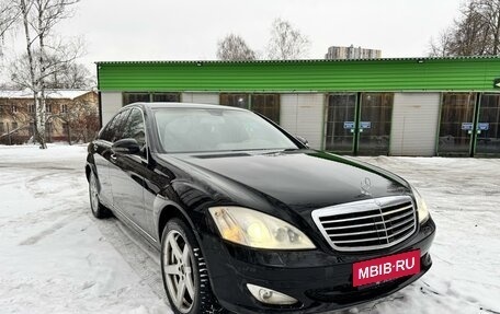 Mercedes-Benz S-Класс, 2006 год, 1 000 000 рублей, 3 фотография