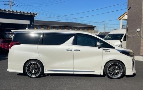 Toyota Alphard III, 2020 год, 3 549 000 рублей, 2 фотография