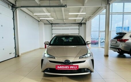 Toyota Prius IV XW50, 2019 год, 2 199 000 рублей, 9 фотография