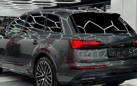 Audi Q7, 2024 год, 15 700 000 рублей, 33 фотография