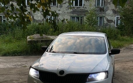 Skoda Rapid I, 2014 год, 980 000 рублей, 10 фотография