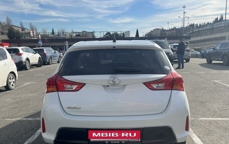 Toyota Auris II, 2013 год, 1 220 000 рублей, 4 фотография