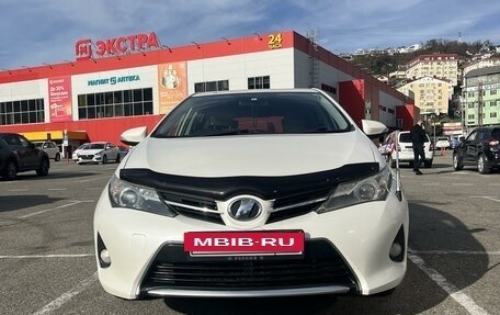 Toyota Auris II, 2013 год, 1 220 000 рублей, 5 фотография