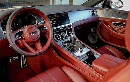 Bentley Continental GT, 2024 год, 47 000 000 рублей, 9 фотография