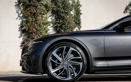 Bentley Continental GT, 2024 год, 47 000 000 рублей, 8 фотография